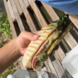 best sand witch in da world